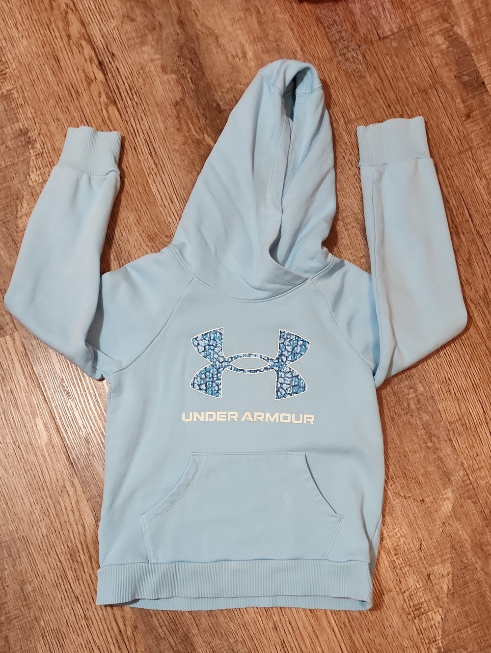 Under Armour Light Blue Girls' Pullover Hoodie with Patterned Logo